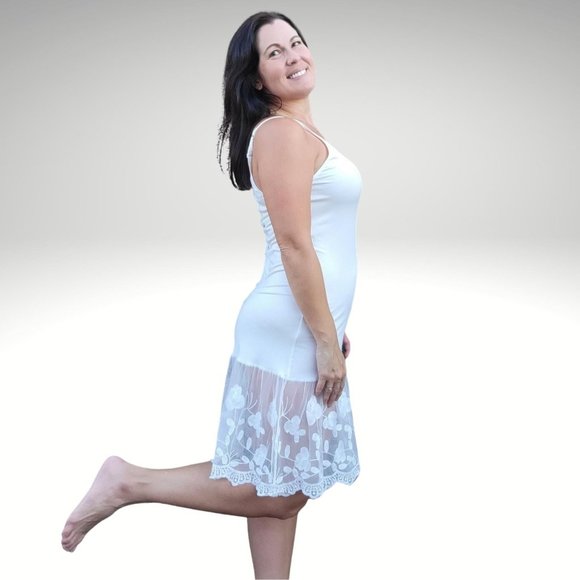 Stop and Smell the Roses Off White Lace Dress Extender - Picture 4 of 12